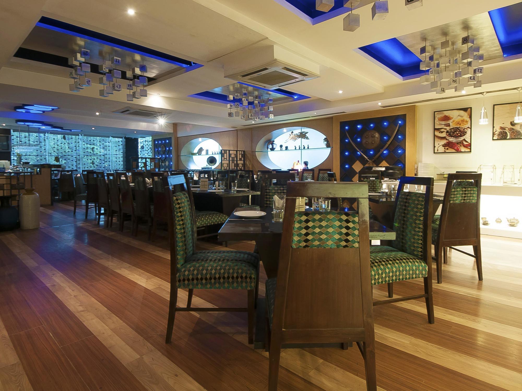 新德里维罗哈酒店 外观 照片